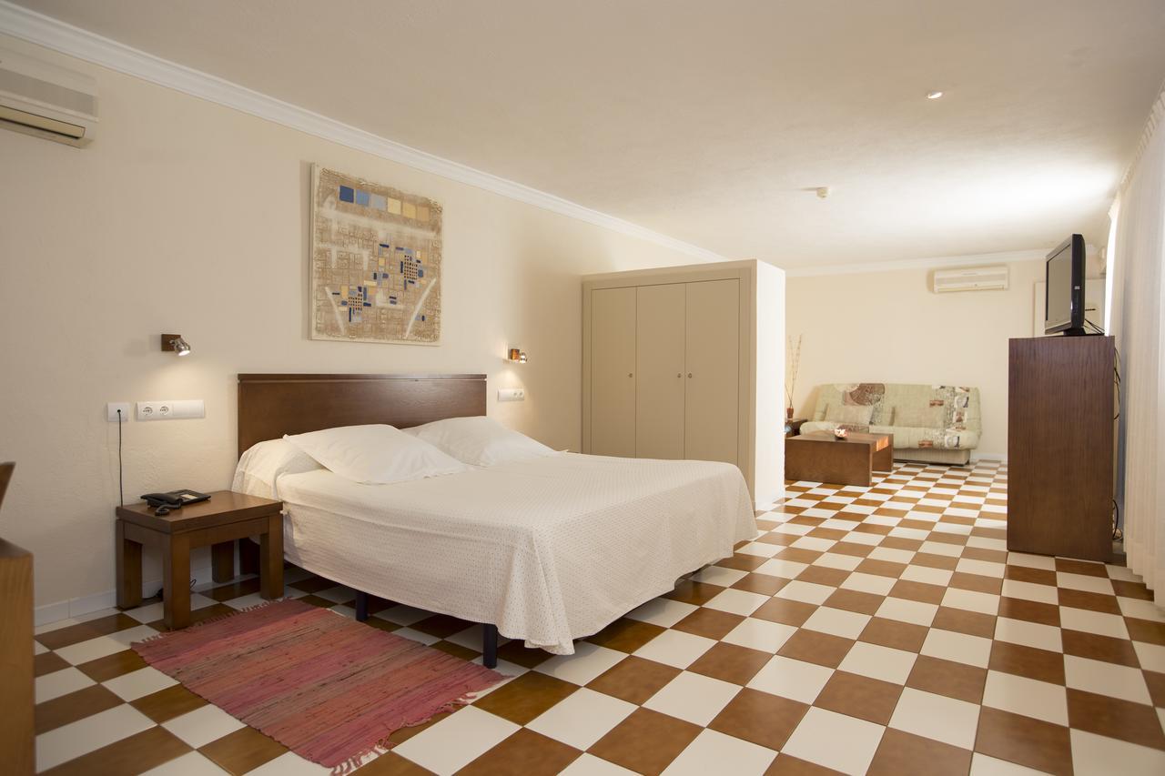 Hotel Cal Naudi Les Cases d'Alcanar Exterior photo